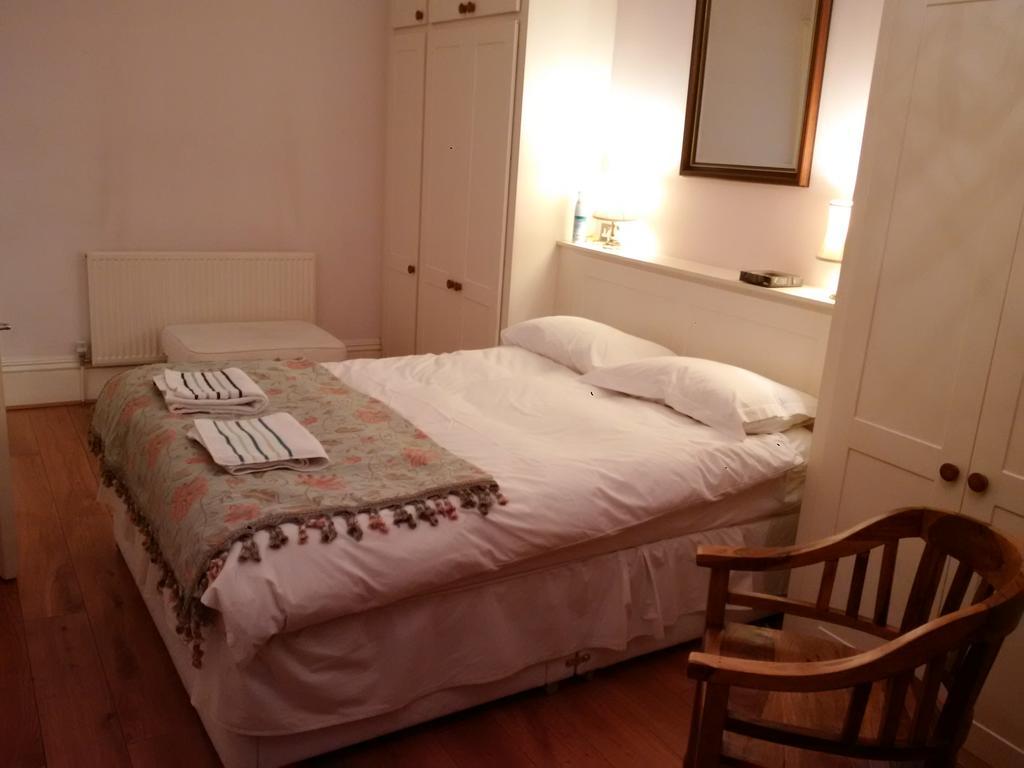 Luxury Holland Park, Sleeps 2, Free S'Fast Wifi Londres Exterior foto